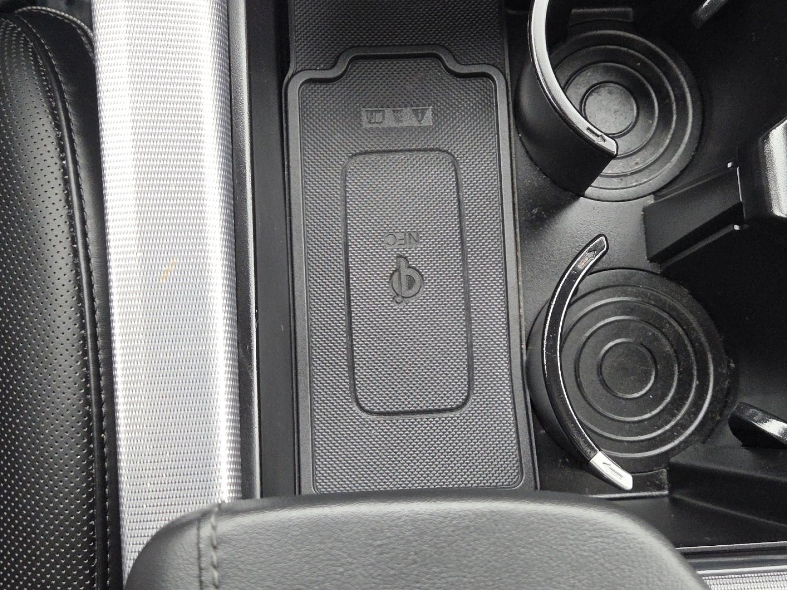 Used 2023 Hyundai Palisade Calligraphy image 9