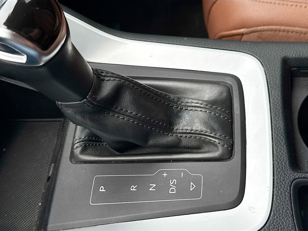 Used 2020 Audi Q3 2.0T Premium w/ Convenience Package image 19