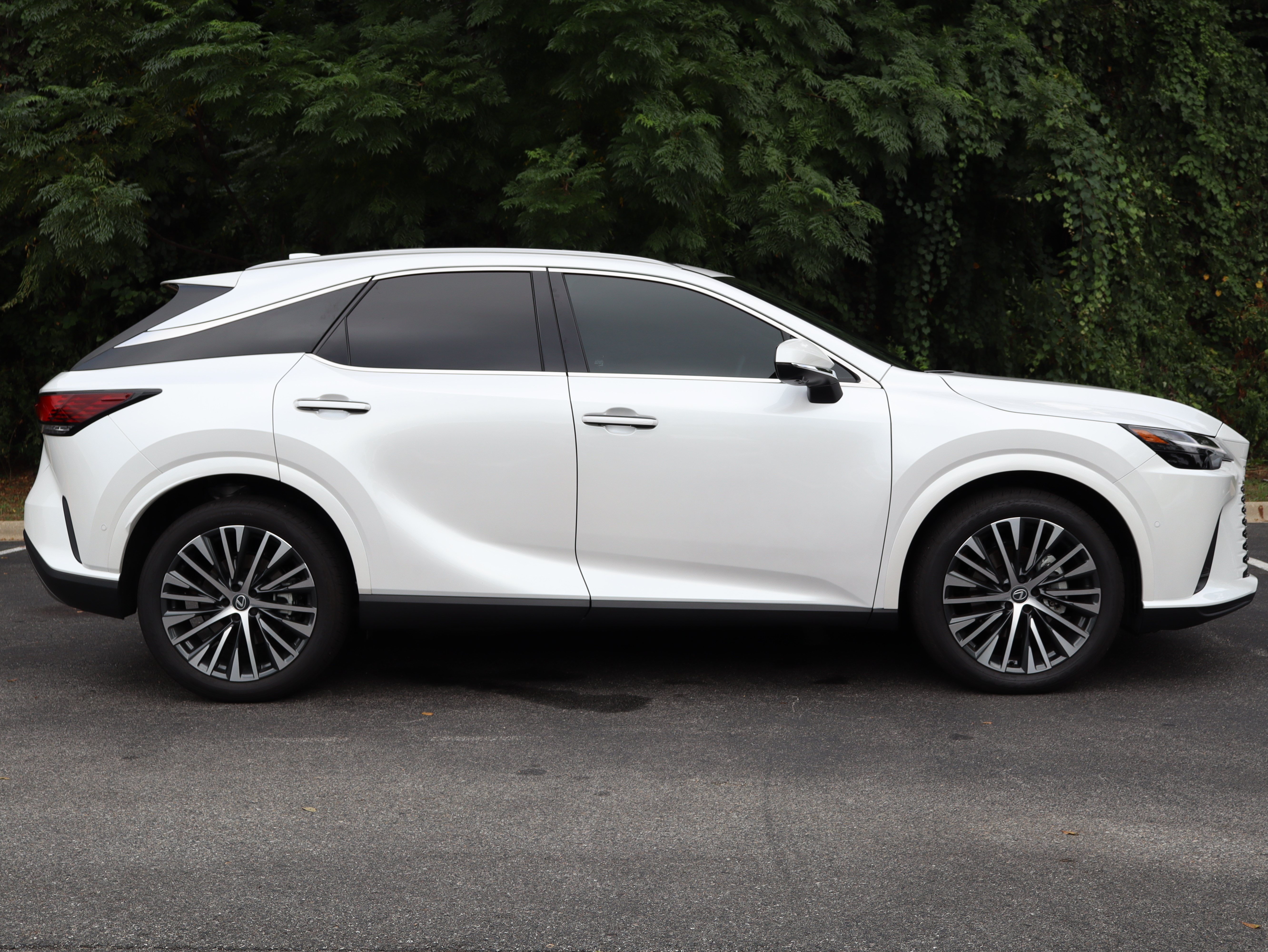 Used 2026 Lexus RX 350 Premium Plus w/ Convenience Package FWD image 11
