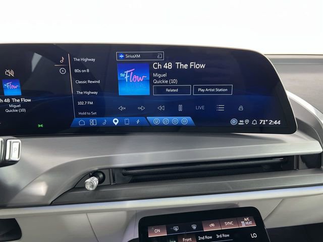 Used 2026 Cadillac Vistiq Sport image 14