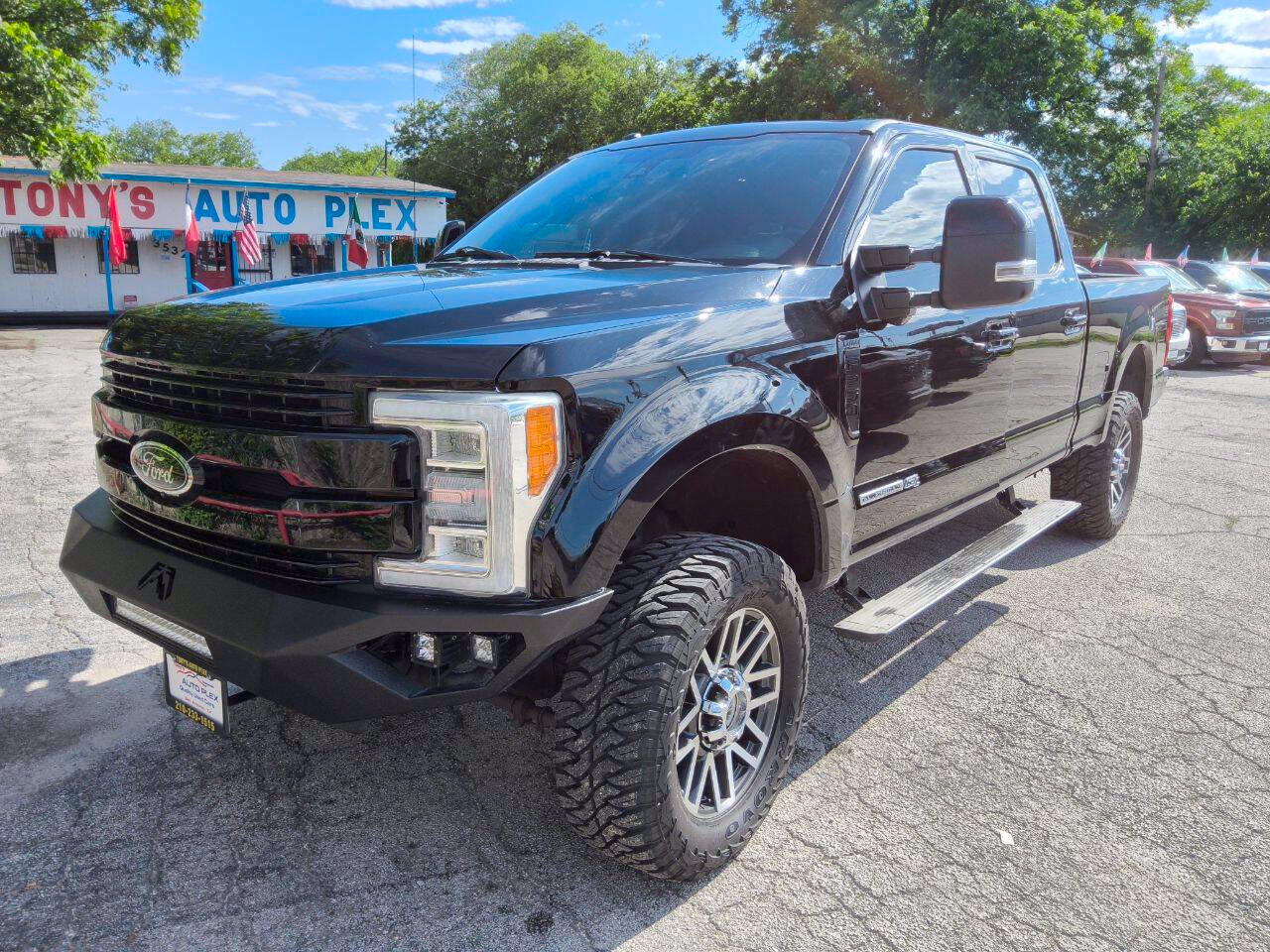 Used 2018 Ford F250 Lariat w/ Lariat Ultimate Package AWD/4WD image 7