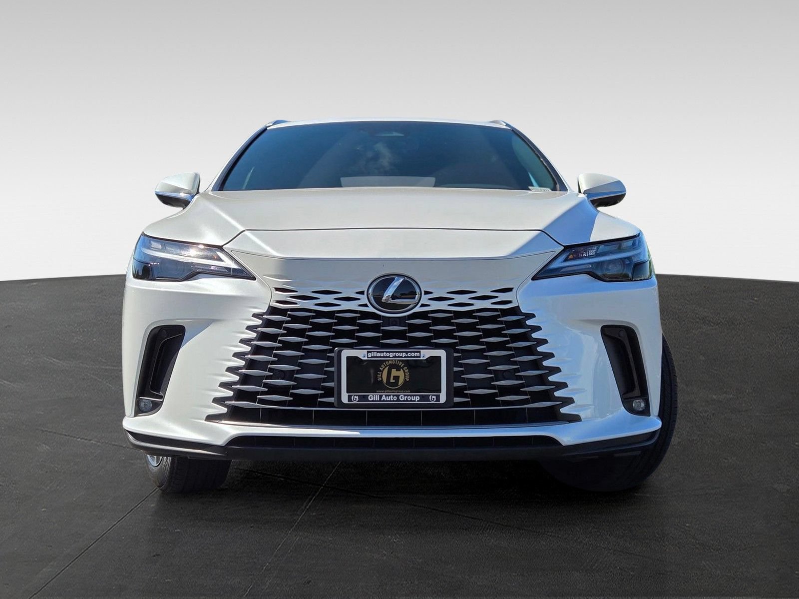 Used 2024 Lexus RX 350 Premium w/ Convenience Package FWD image 2