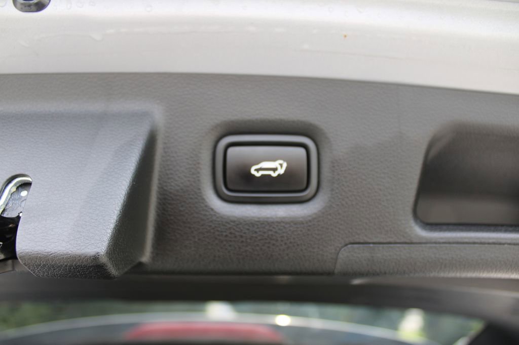 Used 2023 Hyundai Santa Fe SEL Convenience AWD/4WD image 36