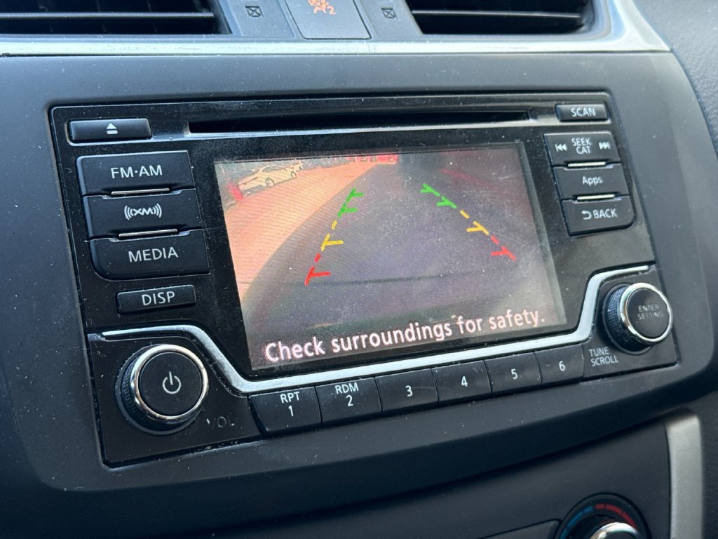 Used 2015 Nissan Sentra SV FWD image 18
