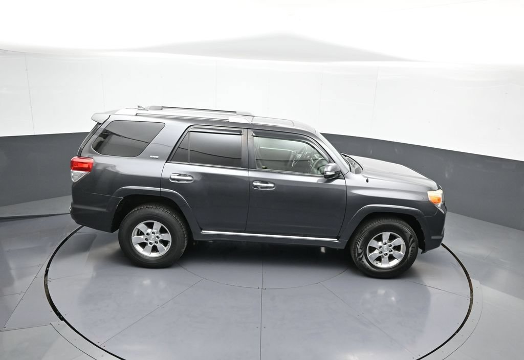 Used 2011 Toyota 4Runner SR5 w/ Premium Pkg w/Leather AWD/4WD image 36