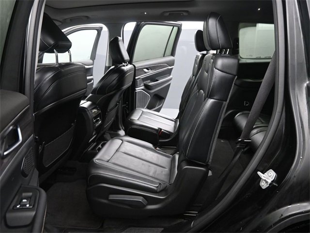 Used 2021 Jeep Grand Cherokee L Limited w/ Trailer Tow Group (B) image 13