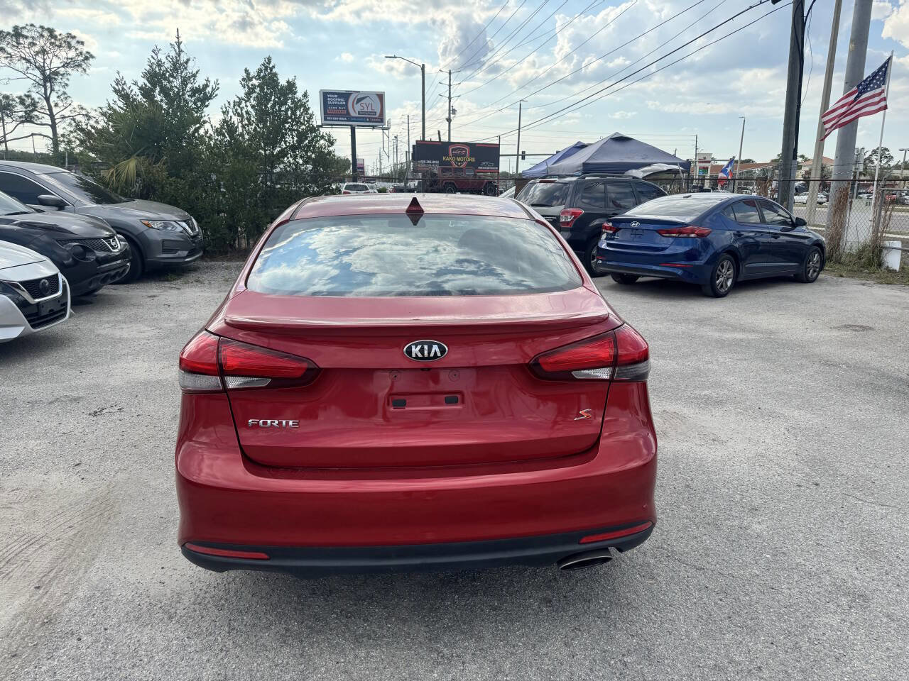 Used 2018 Kia Forte S w/ S Technology Plus Package FWD image 6