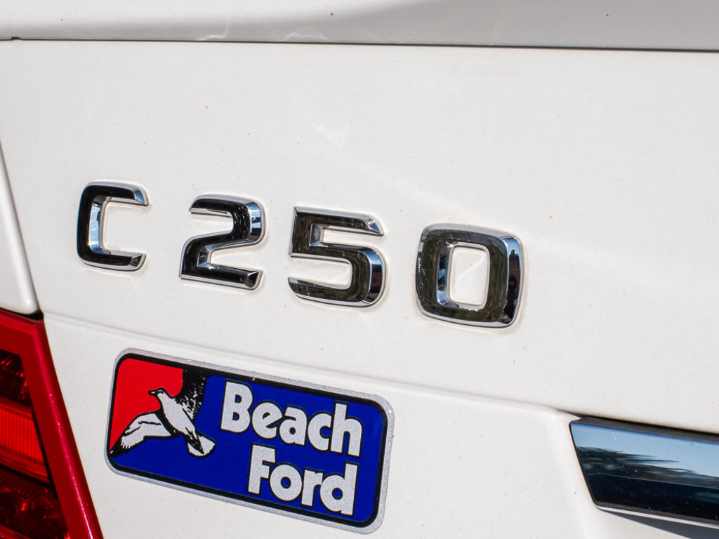 Used 2013 Mercedes-Benz C 250 Sedan image 10