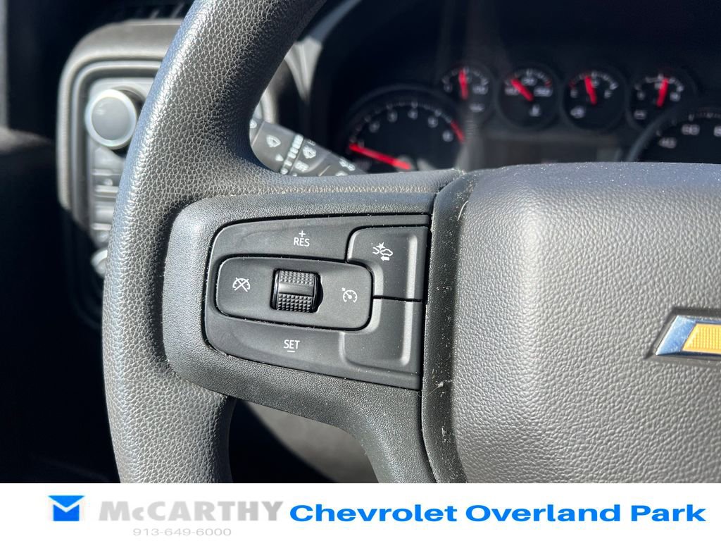 Used 2022 Chevrolet Silverado 1500 Custom image 12