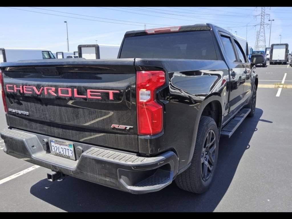 Used 2022 Chevrolet Silverado 1500 RST RWD image 8