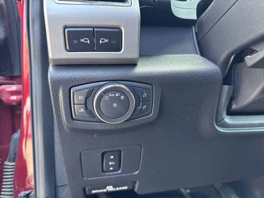 Used 2019 Ford F350 Lariat w/ Tow Technology Bundle image 12