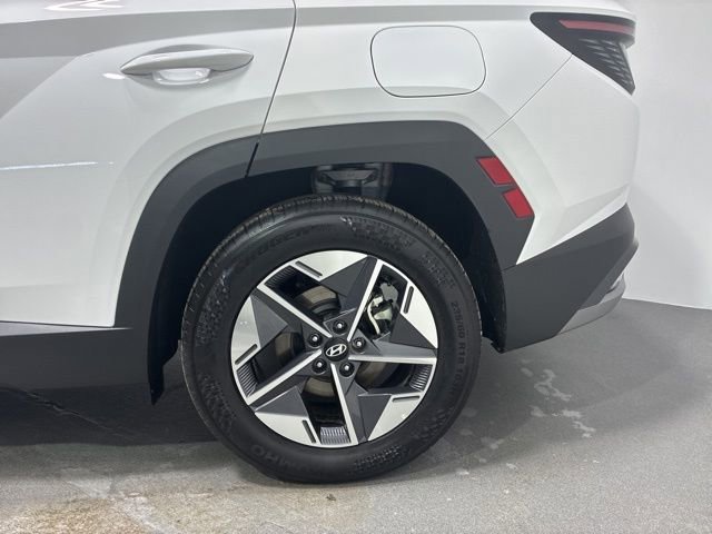 Certified 2025 Hyundai Tucson SEL image 8