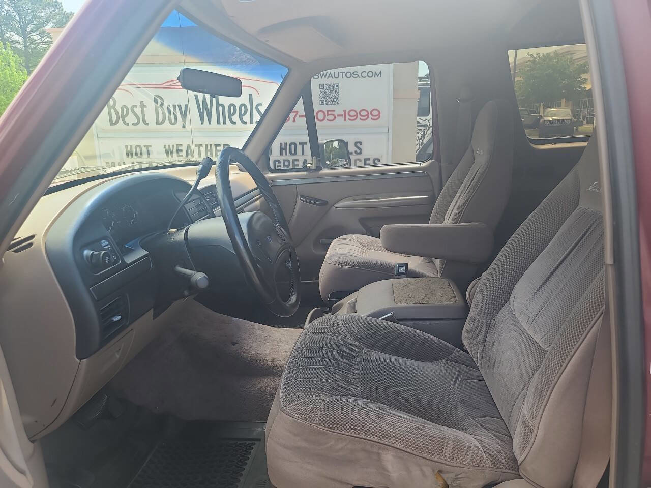Used 1993 Ford Bronco Eddie Bauer AWD/4WD image 14