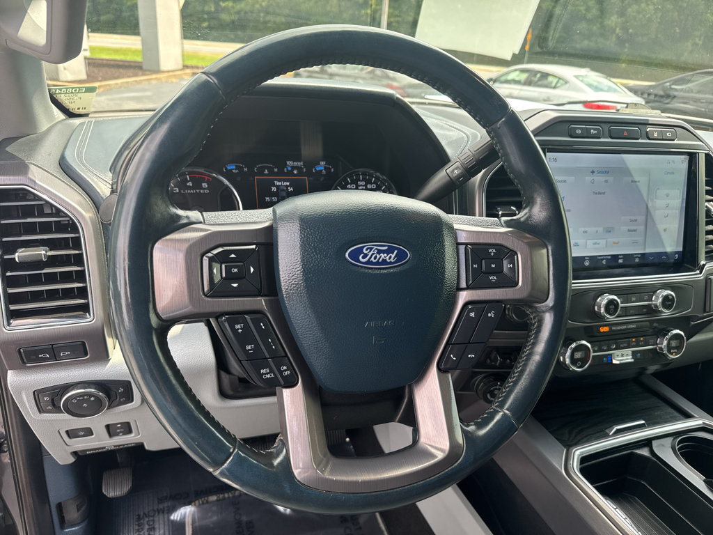 Used 2022 Ford F350 Limited AWD/4WD image 12