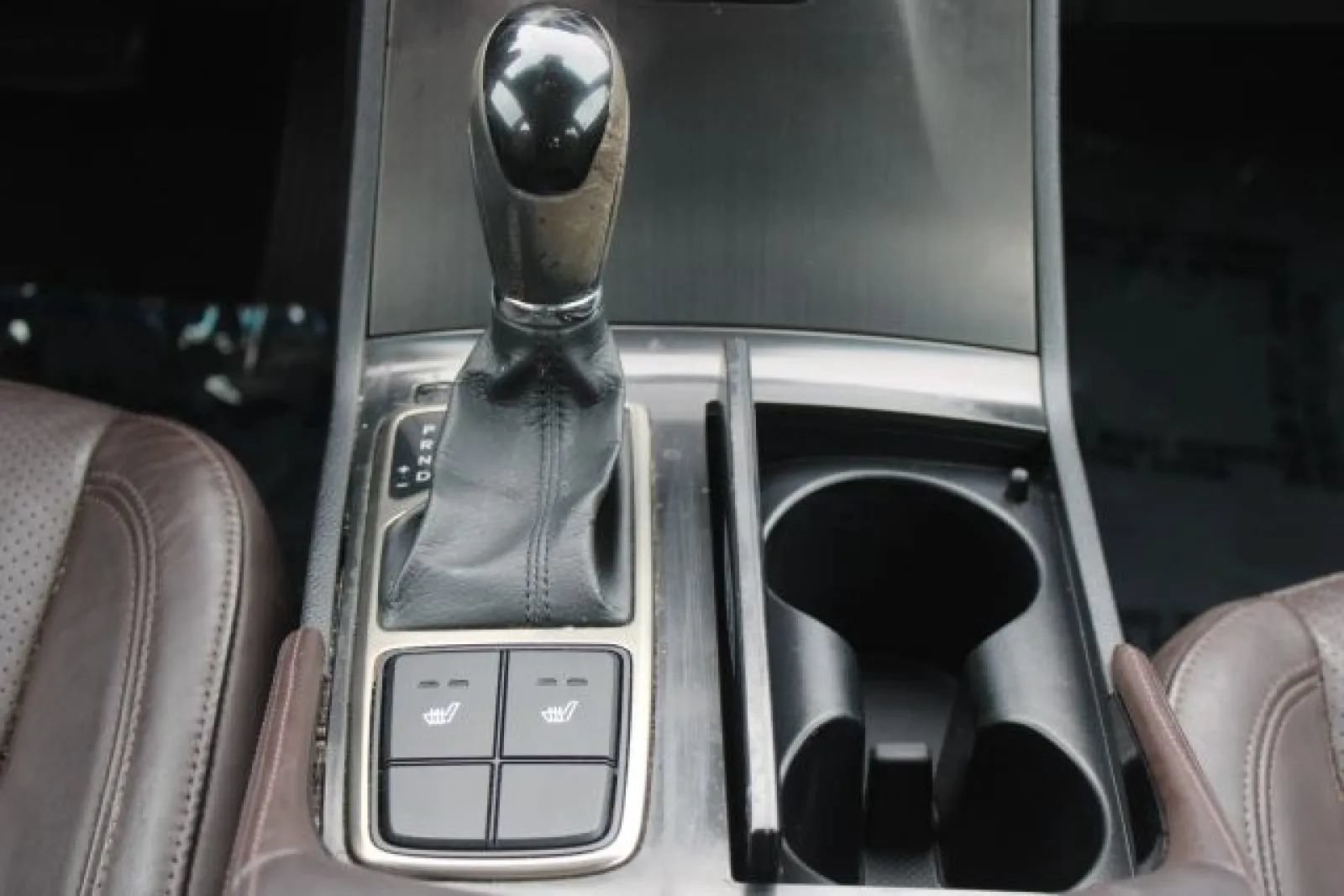 Used 2013 Hyundai Azera FWD image 15