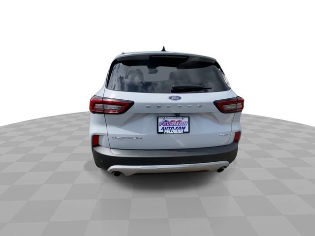 Used 2025 Ford Escape Platinum AWD/4WD image 9