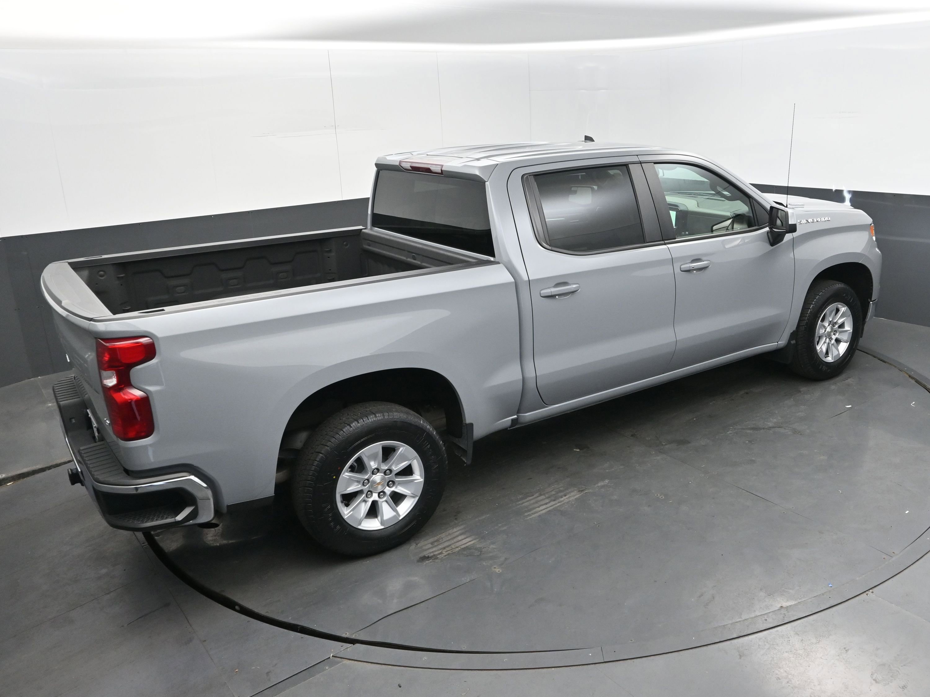 Used 2024 Chevrolet Silverado 1500 LT w/ Protection Package image 36