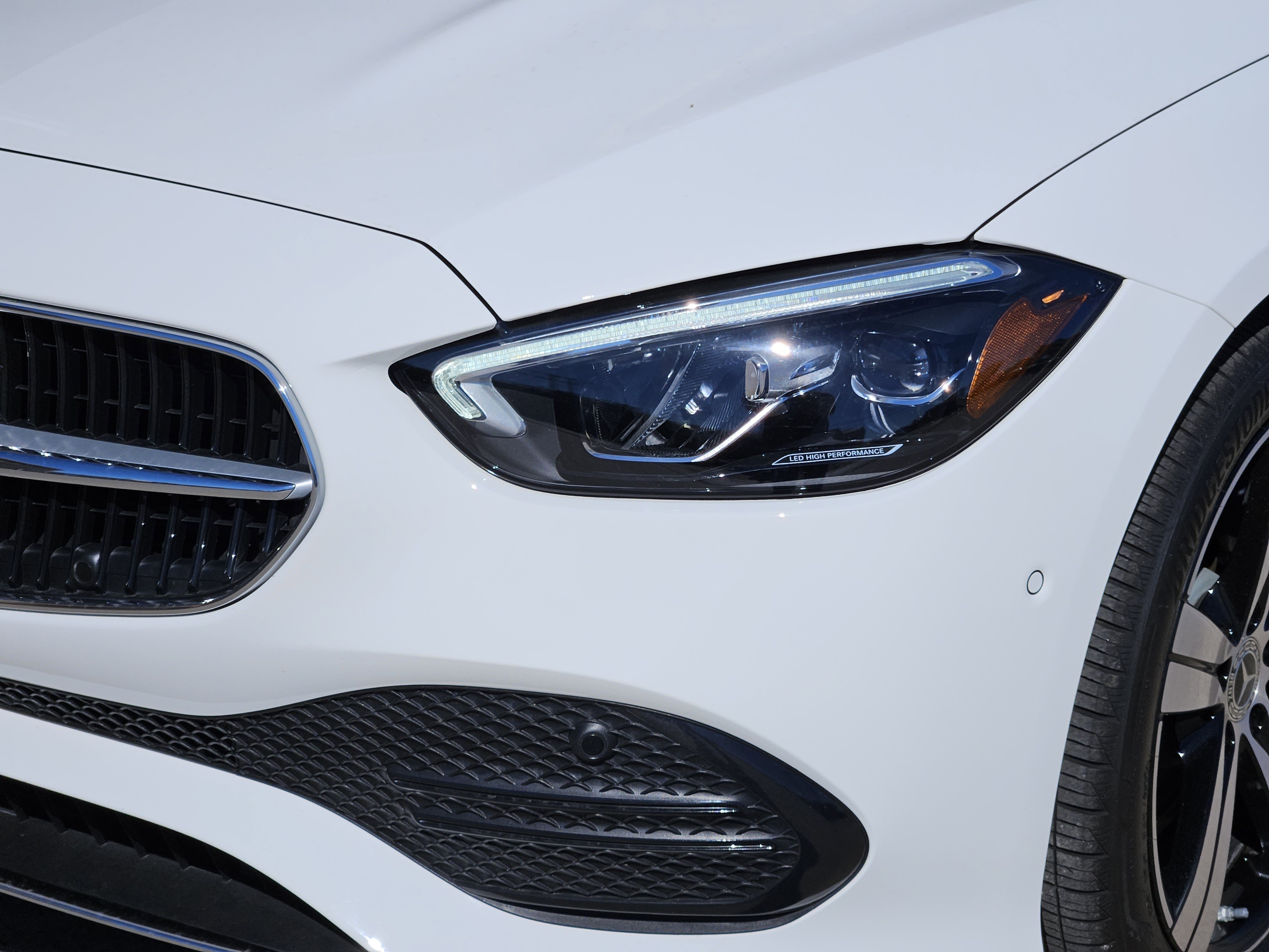 Certified 2025 Mercedes-Benz C 300 4MATIC Sedan image 9