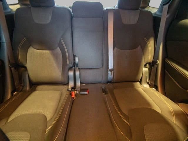 Used 2017 Jeep Cherokee Latitude w/ Cold Weather Group image 26