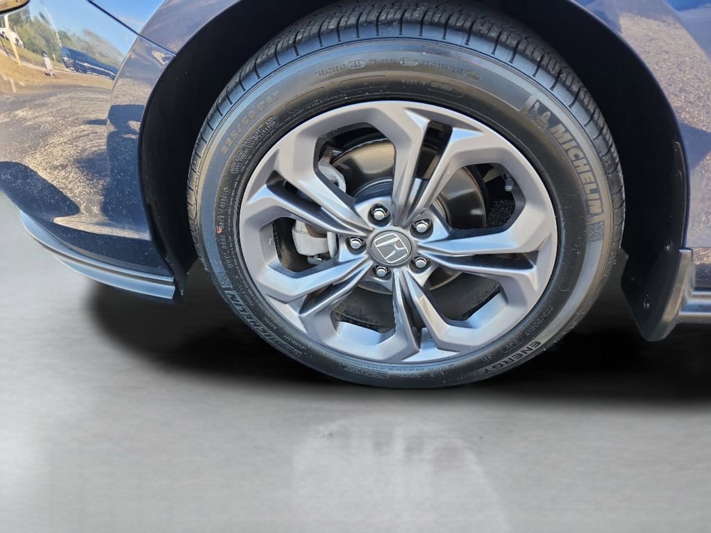 Used 2023 Honda Accord EX image 37