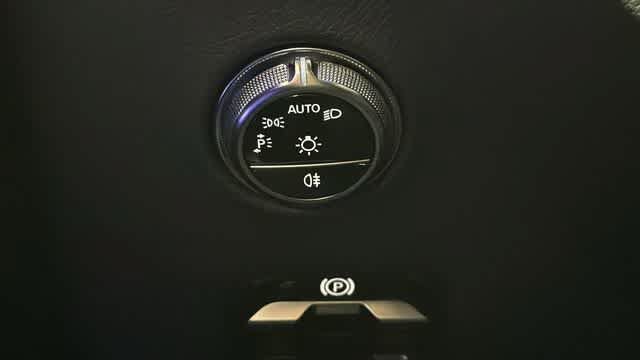 Used 2026 Mercedes-Benz GLC 300 4MATIC image 17