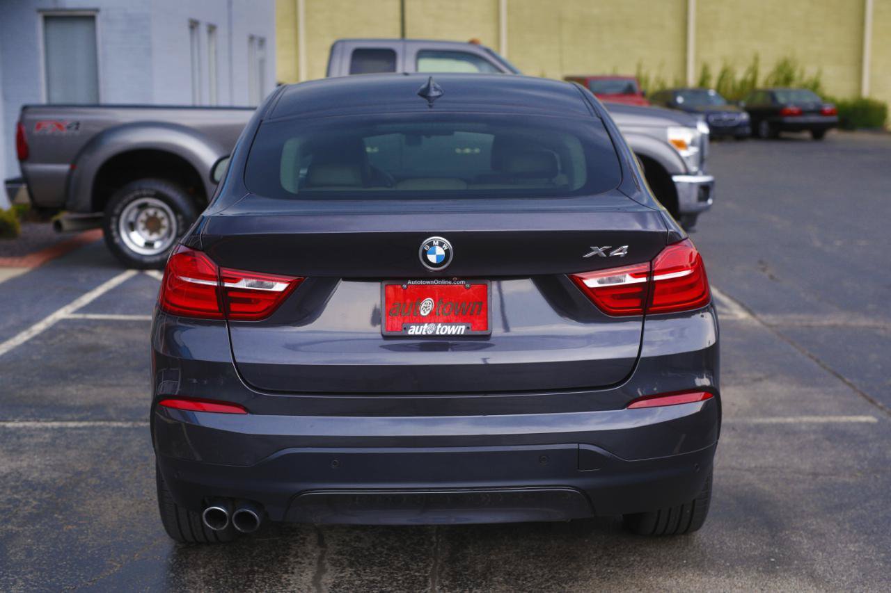 Used 2016 BMW X4 xDrive28i w/ Technology Package AWD/4WD image 15