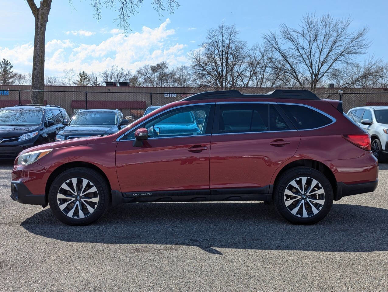 Used 2015 Subaru Outback 2.5i Limited image 5