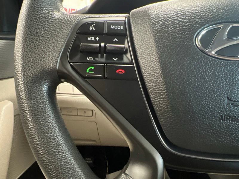 Used 2015 Hyundai Sonata SE FWD image 21