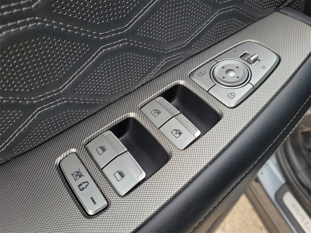 Used 2020 Hyundai Palisade Limited image 20