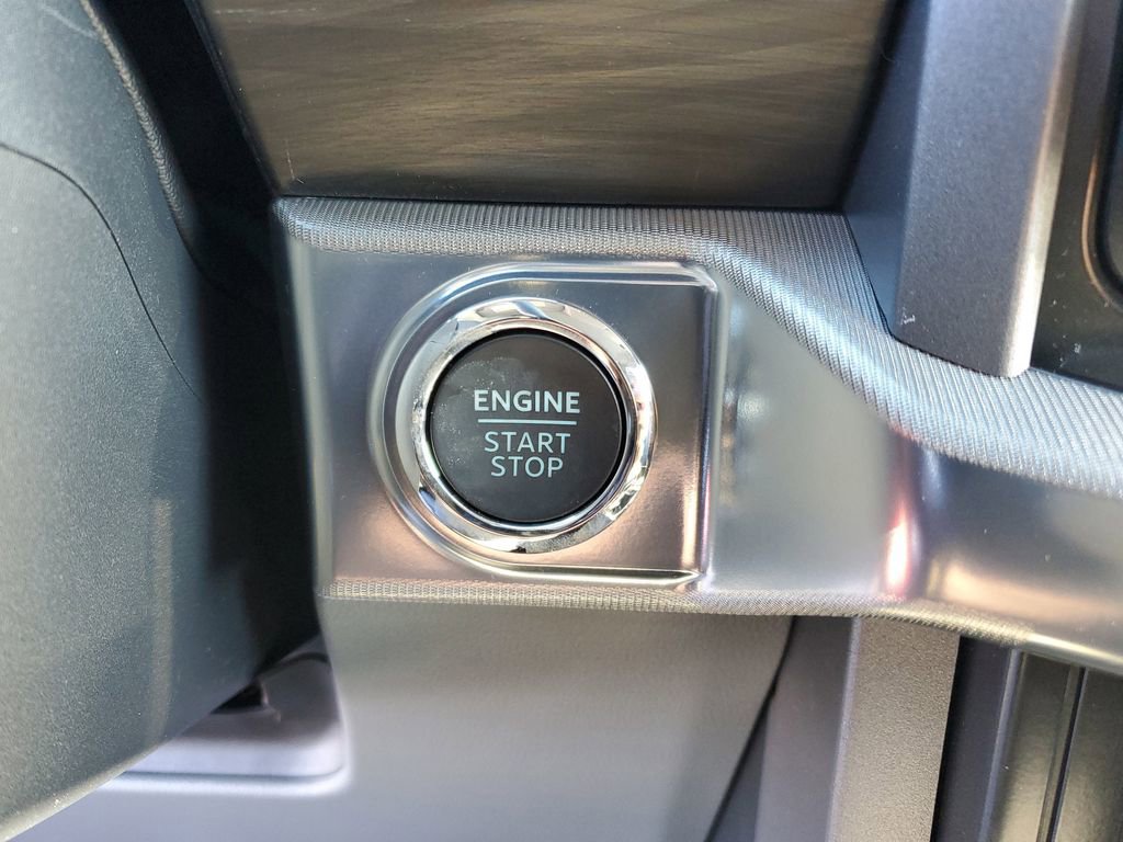 New 2026 Ford F150 Lariat w/ Equipment Group 502A High image 17