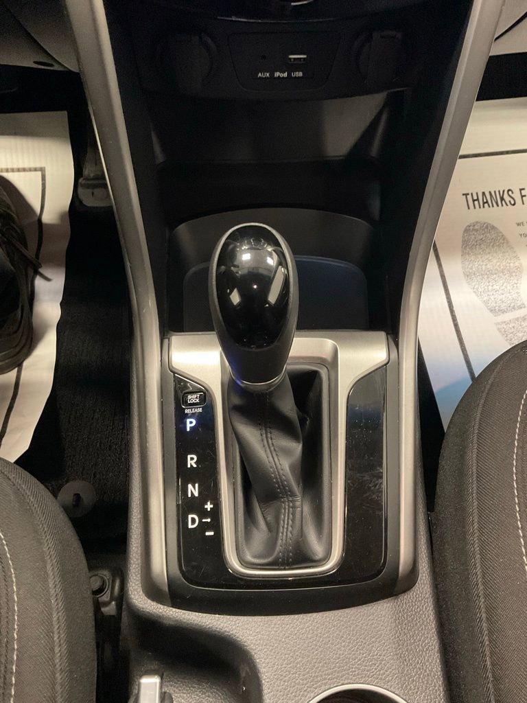 Used 2015 Hyundai Elantra GT image 24