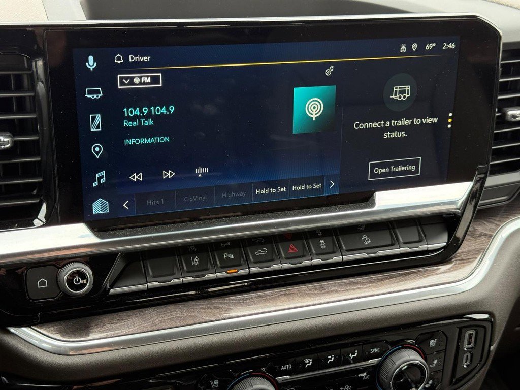 Used 2026 Chevrolet Silverado 2500 LTZ w/ LTZ Plus Package image 17