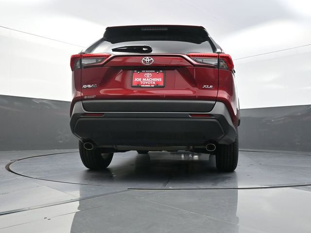 Used 2025 Toyota RAV4 XLE image 38