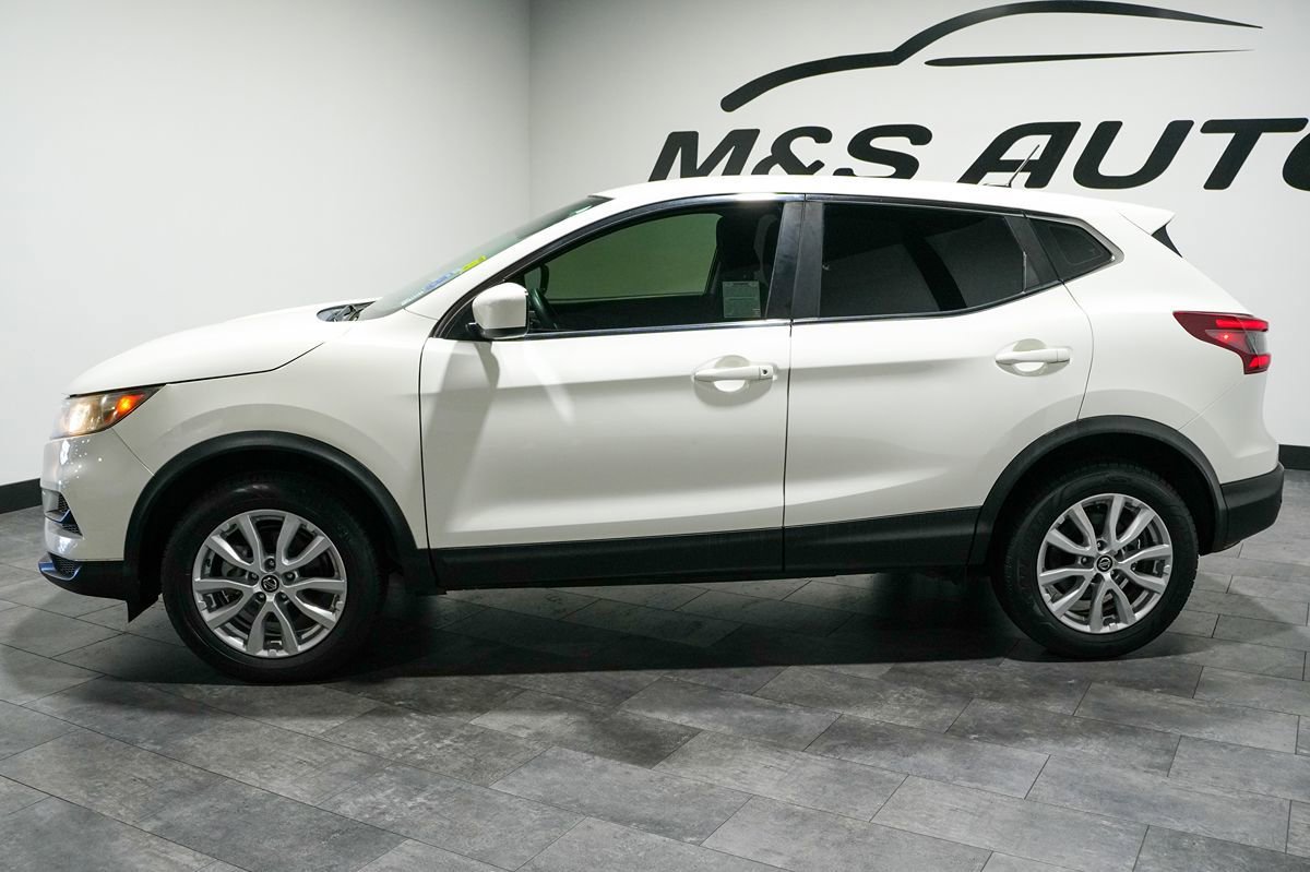 Used 2022 Nissan Rogue Sport S AWD/4WD image 3