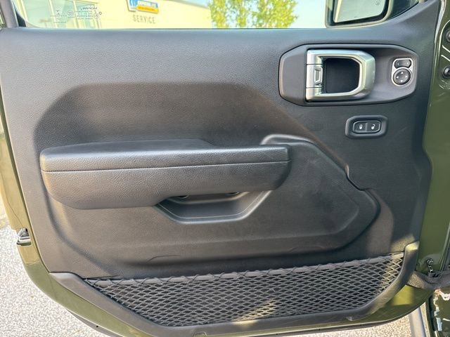 Used 2023 Jeep Wrangler Unlimited Rubicon 4xe w/ Safety Group image 20