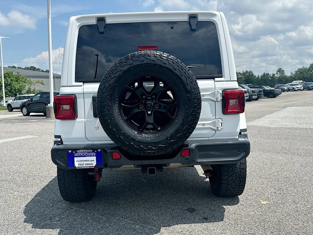 Used 2019 Jeep Wrangler Unlimited Sahara w/ Quick Order Package 24M Moab AWD/4WD image 15