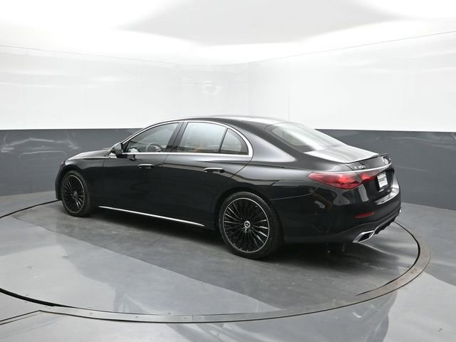 New 2026 Mercedes-Benz E 350 4MATIC Sedan image 5