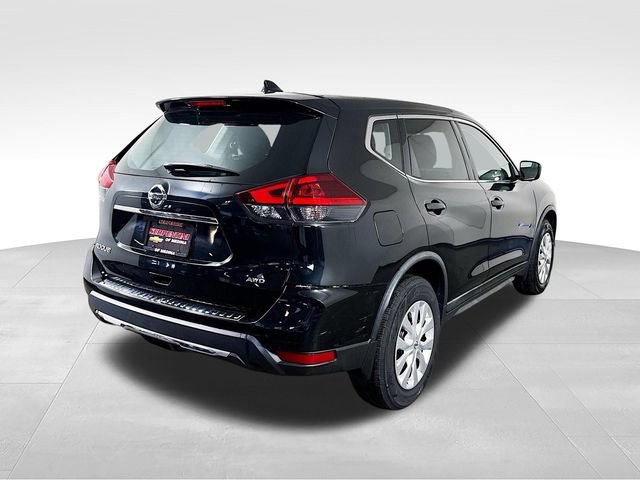 Used 2018 Nissan Rogue S AWD/4WD image 9