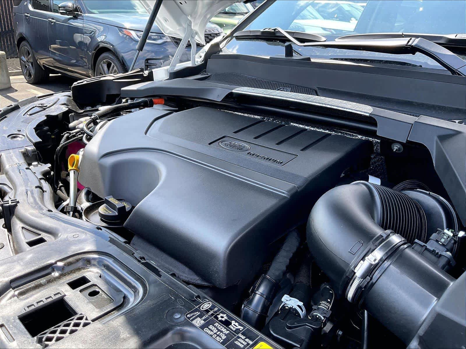 New 2026 Land Rover Discovery Sport Landmark AWD/4WD image 32