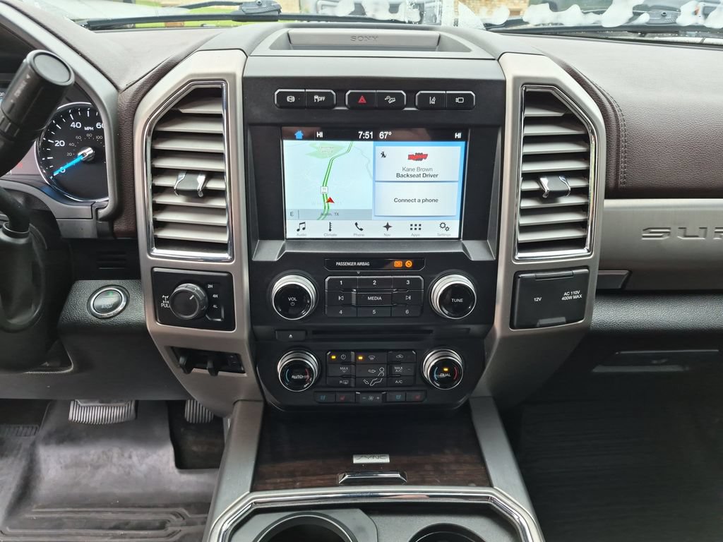 Used 2017 Ford F350 Platinum w/ Platinum Ultimate Package AWD/4WD image 25
