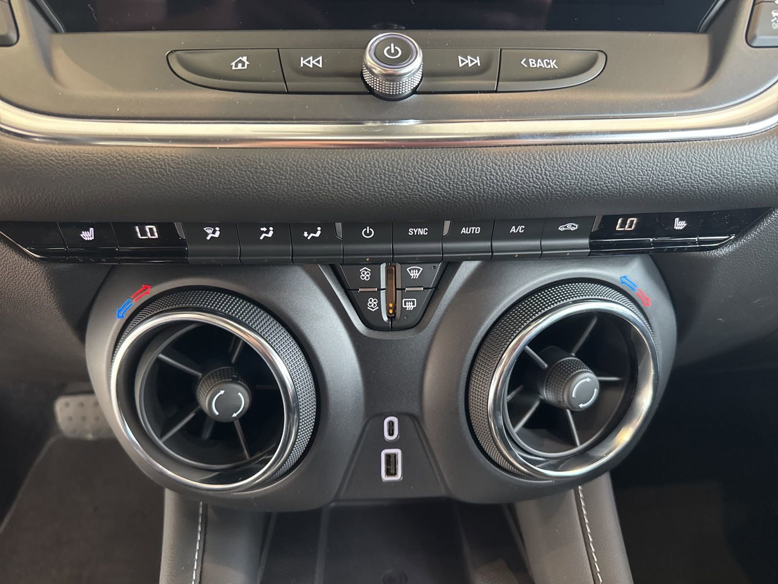 New 2026 Chevrolet Blazer LT w/ Convenience Package image 28