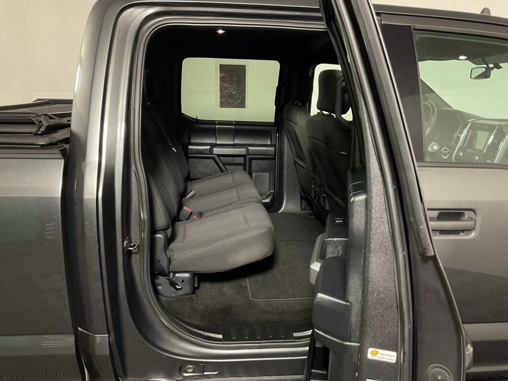 Used 2018 Ford F150 XLT w/ Equipment Group 302A Luxury AWD/4WD image 35