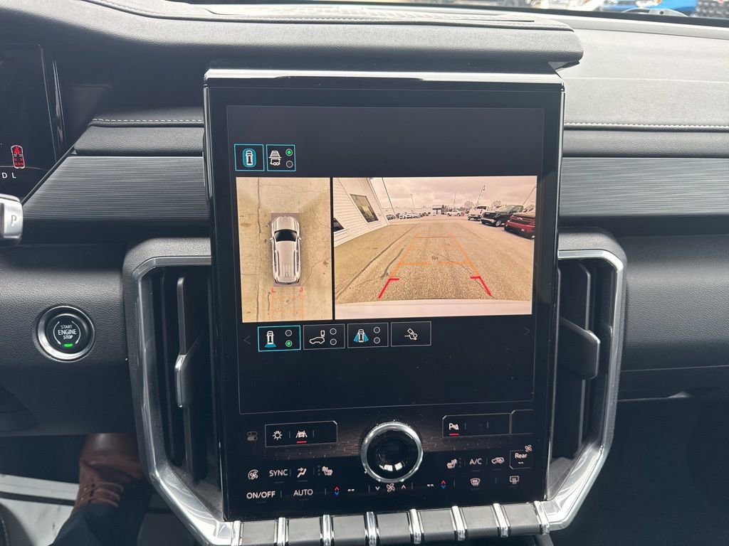 Certified 2024 GMC Acadia Elevation w/ Luxury Package image 25