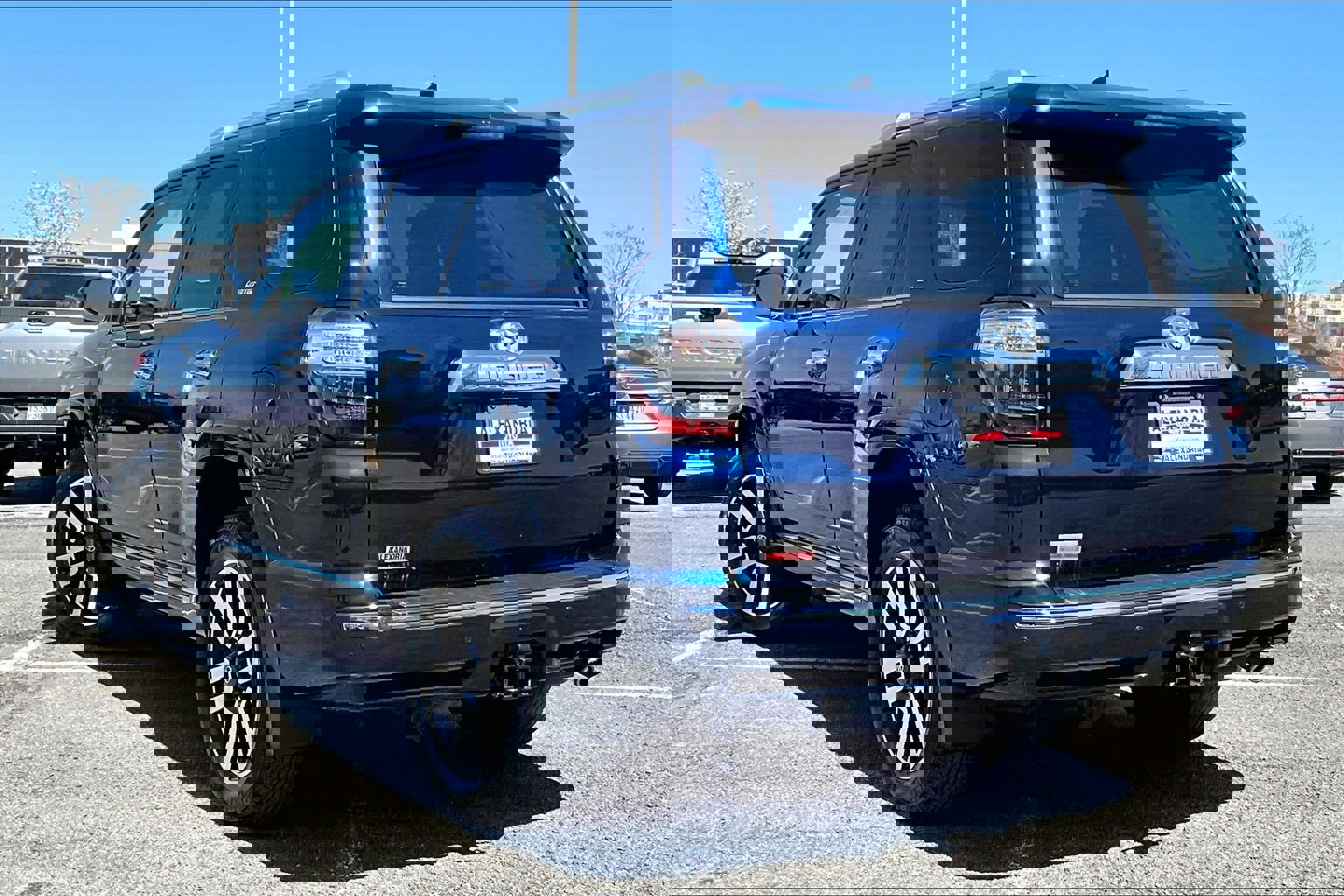 Used 2020 Toyota 4Runner Limited image 11