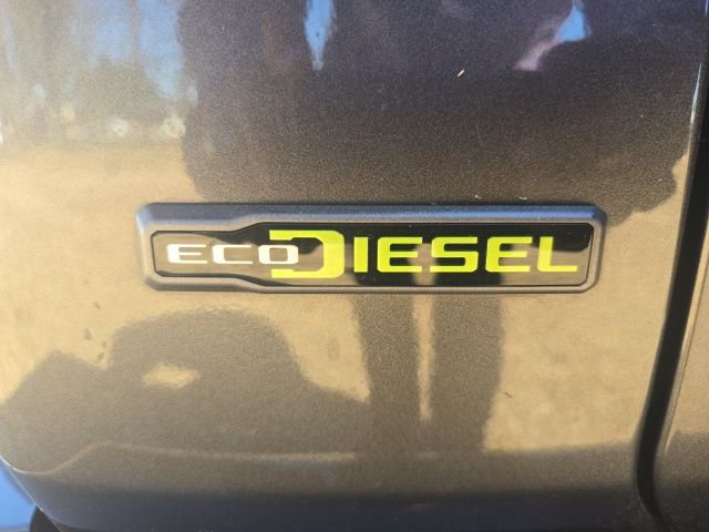 Used 2021 Jeep Wrangler Unlimited Sahara image 10