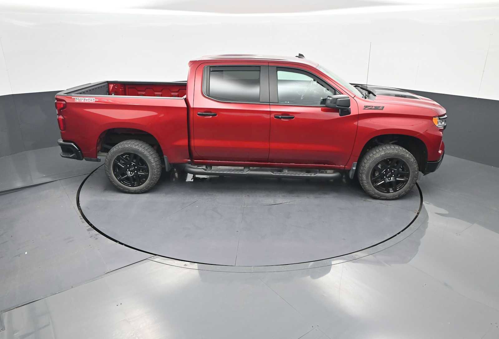 Used 2024 Chevrolet Silverado 1500 LT Trail Boss w/ LPO, Dark Essentials Package AWD/4WD image 47