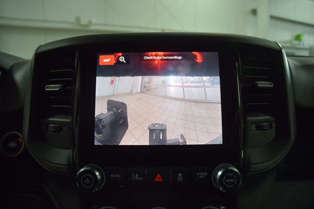 Used 2025 RAM 5500 Tradesman w/ Safety Group AWD/4WD image 40
