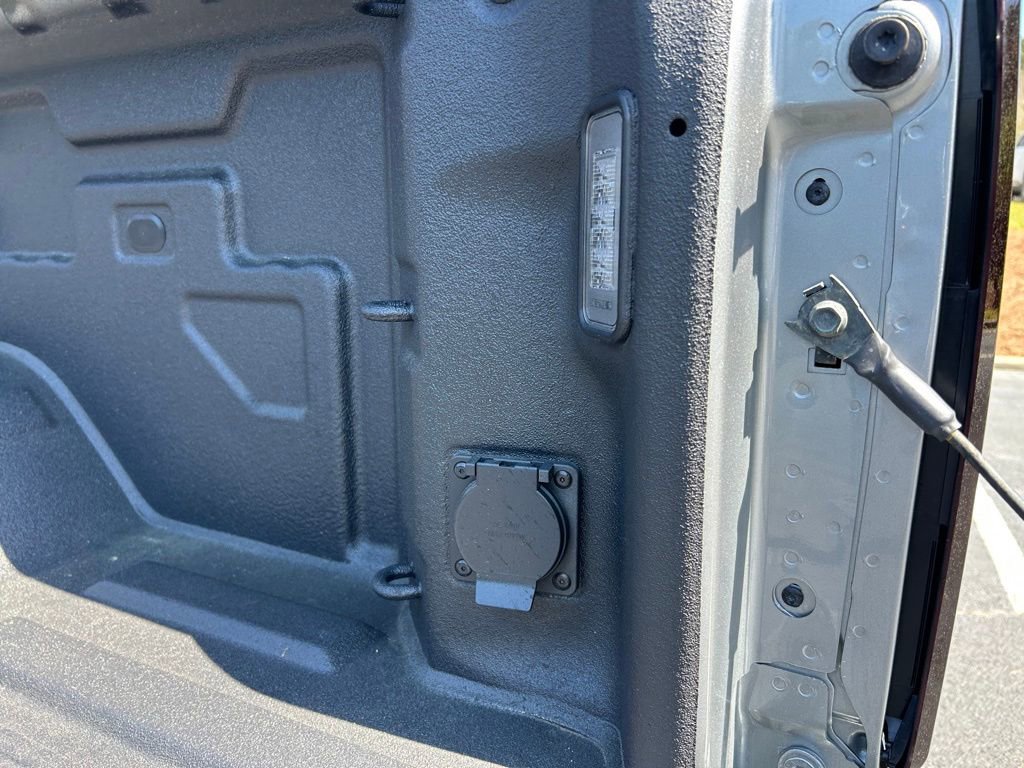 Certified 2024 GMC Sierra 2500 Denali Ultimate image 28