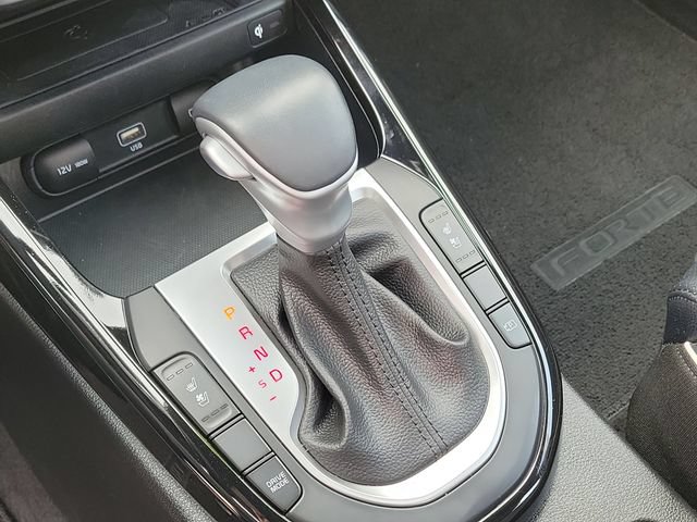 Used 2023 Kia Forte GT-Line w/ GT-Line Premium Package FWD image 18