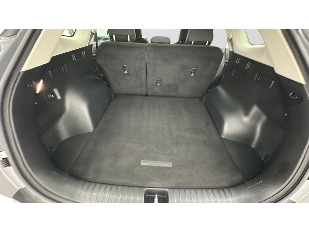 Used 2024 Kia Sportage LX AWD/4WD image 24